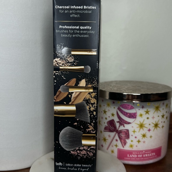 🆕 Billion Dollar Brows 5 Pc Charcoal Brush Set - Picture 2 of 3